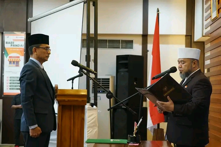 Gubernur Helmi Lantik Riduan sebagai Komisaris Independen Bank Bengkulu
