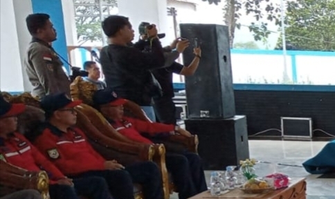 Bupati Kukuhkan Relawan Damkar Kabupaten Lebong Resmi Dikukuhkan