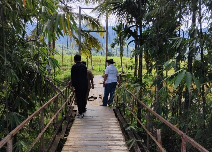 Wabup Sidak Jembatan di Tes, Bina Marga Pastikan Segera Realisasi Pembangunan