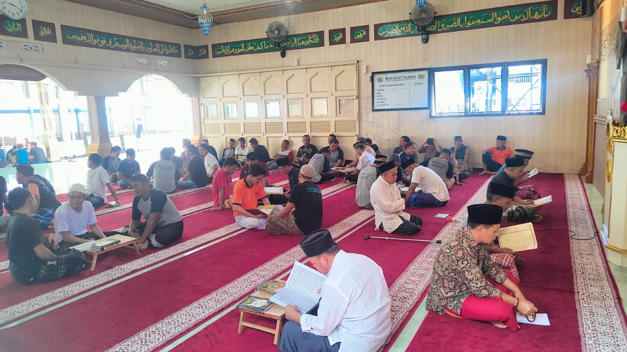 Program pembinaan kerohanian Kegiatan belajar iqra' dan alqur'an WBP Lapas Klas II A Curup