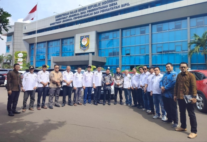 Penyesuaian Dengan UU Nomor 3 Tahun 2024, Bupati Kopli Akan Keluarkan SK Perpanjangan Masa Jabatan 27 Kades