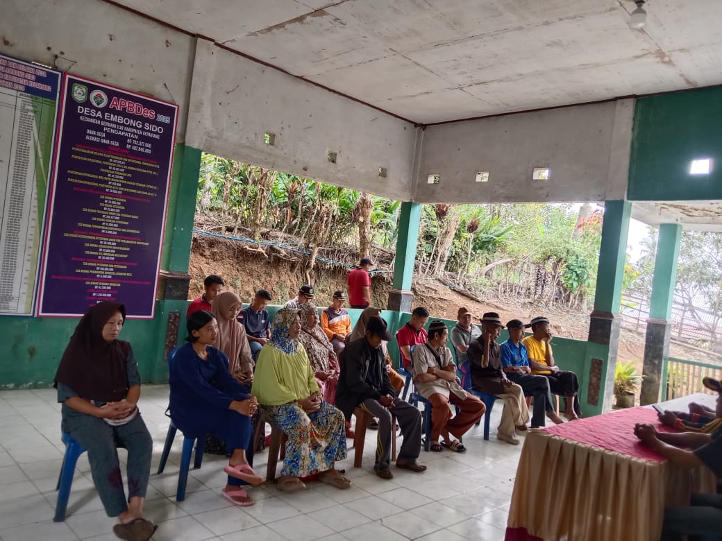 Penyaluran Bantuan Langsung Tunai (BLT_DD) KPM 12 TA. 2025 Desa Embong Sido